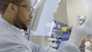 Lab-Joannes-pipette-hood